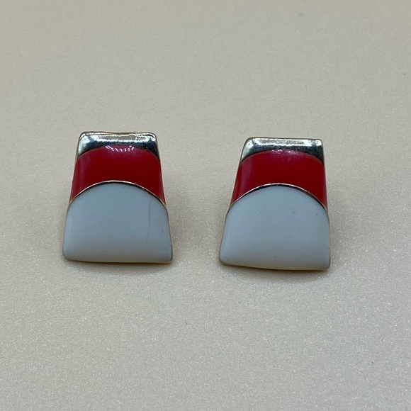 Vintage Jewelry - Vintage Enamel Stud Earrings